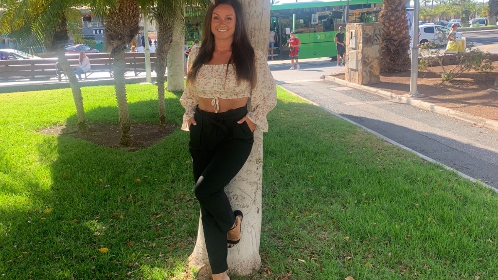 Online livesex met Nani89