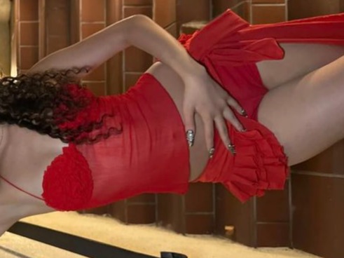 Livesex met Sexykatey uit Emmen