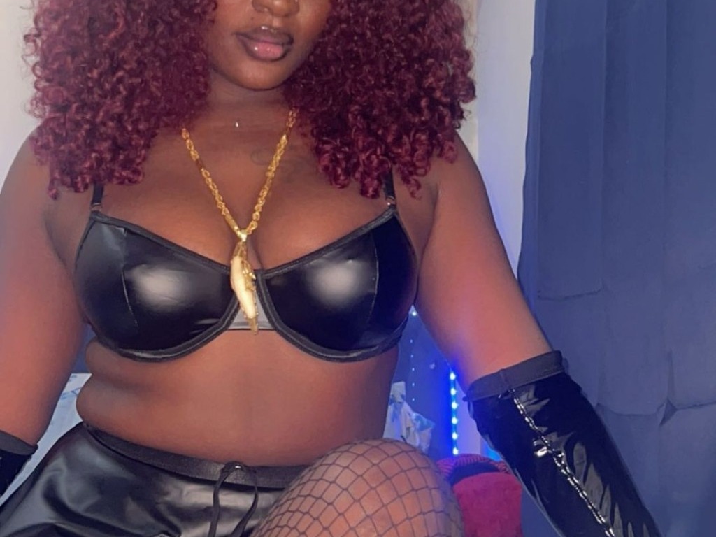Livesex met horneywendy uit Amsterdam