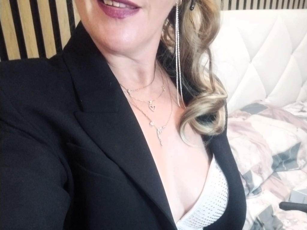 Livesex met natalialekker uit Leeuwarden