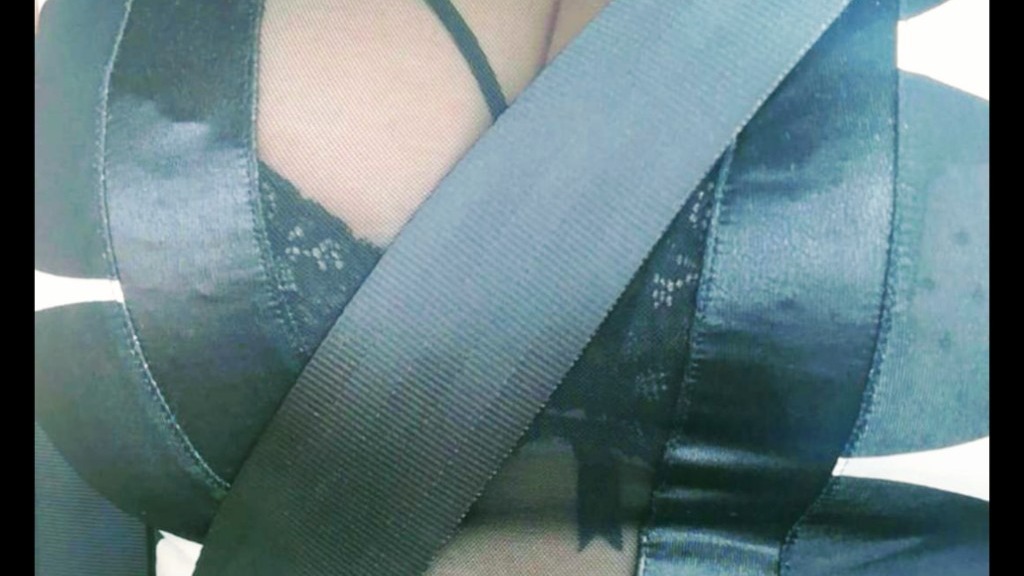 Online livesex met Sabreintje