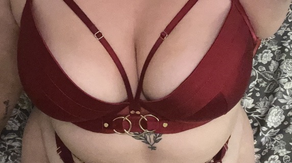 Livesex met loesstoeipoes uit Joure