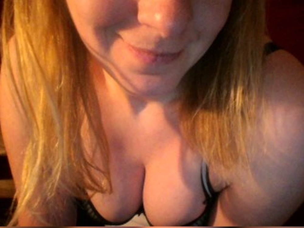 Online livesex met sharon1906