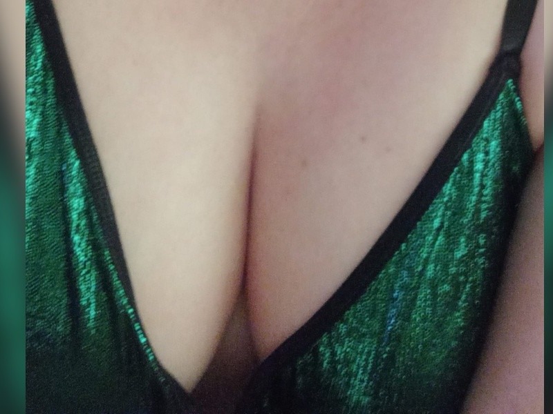 Livesex met sharon1906 uit Rotterdam